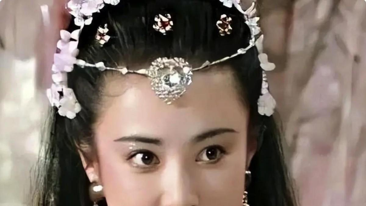 这次轮到《封神》导演翻车了，人类哺乳器官一出，观众直呼辣眼睛