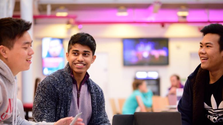 留学生|留学生心有不甘：“凭什么我花父母的钱上学，却要感谢国家栽培”