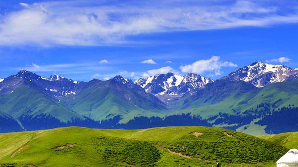 旅游攻略|盆地珍珠，新疆，那拉提
