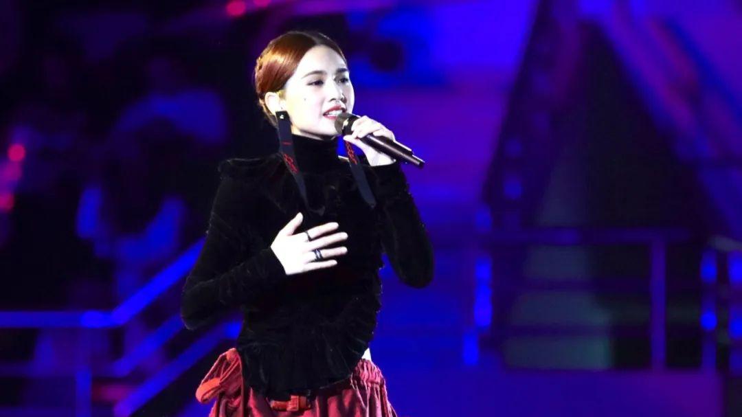 官方出手！杨丞琳演唱会主办方被约谈，粉丝却还在拼命洗地