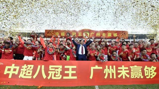 中国足球|没人踢球了？中国足球职业联赛已严重凑不齐队伍，遭CBA打脸