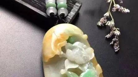 翡翠|翡翠俏色是什么？