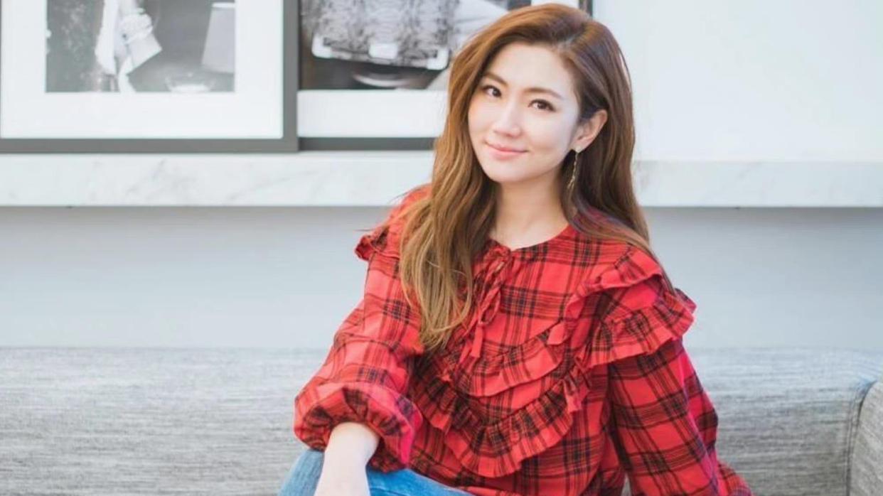 Selina|Selina官宣怀孕，给宝宝取名小腰果，好姐妹Hebe、Ella送祝福