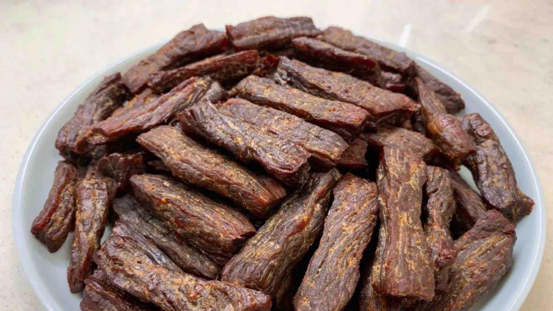 面包 6种含“隐形糖”的食物，你却以为能减肥，想瘦千万别再吃了
