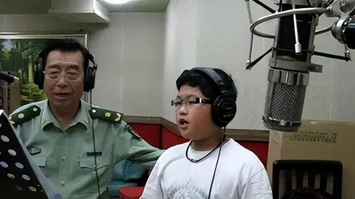 杨洋|梦鸽李天一离国不归？84岁李双江让人刮目相看，原来杨洪基没说谎