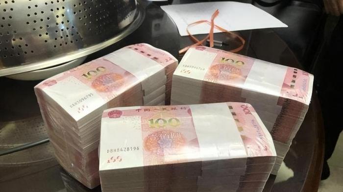 张柏芝|“头号警花”王菲，与86位高官发生不正当关系，疯狂敛财达上亿元