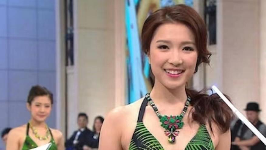 郭嘉文|与李泽楷情不再？前港姐晒一身平民打扮，从千亿女友做回邻家女孩