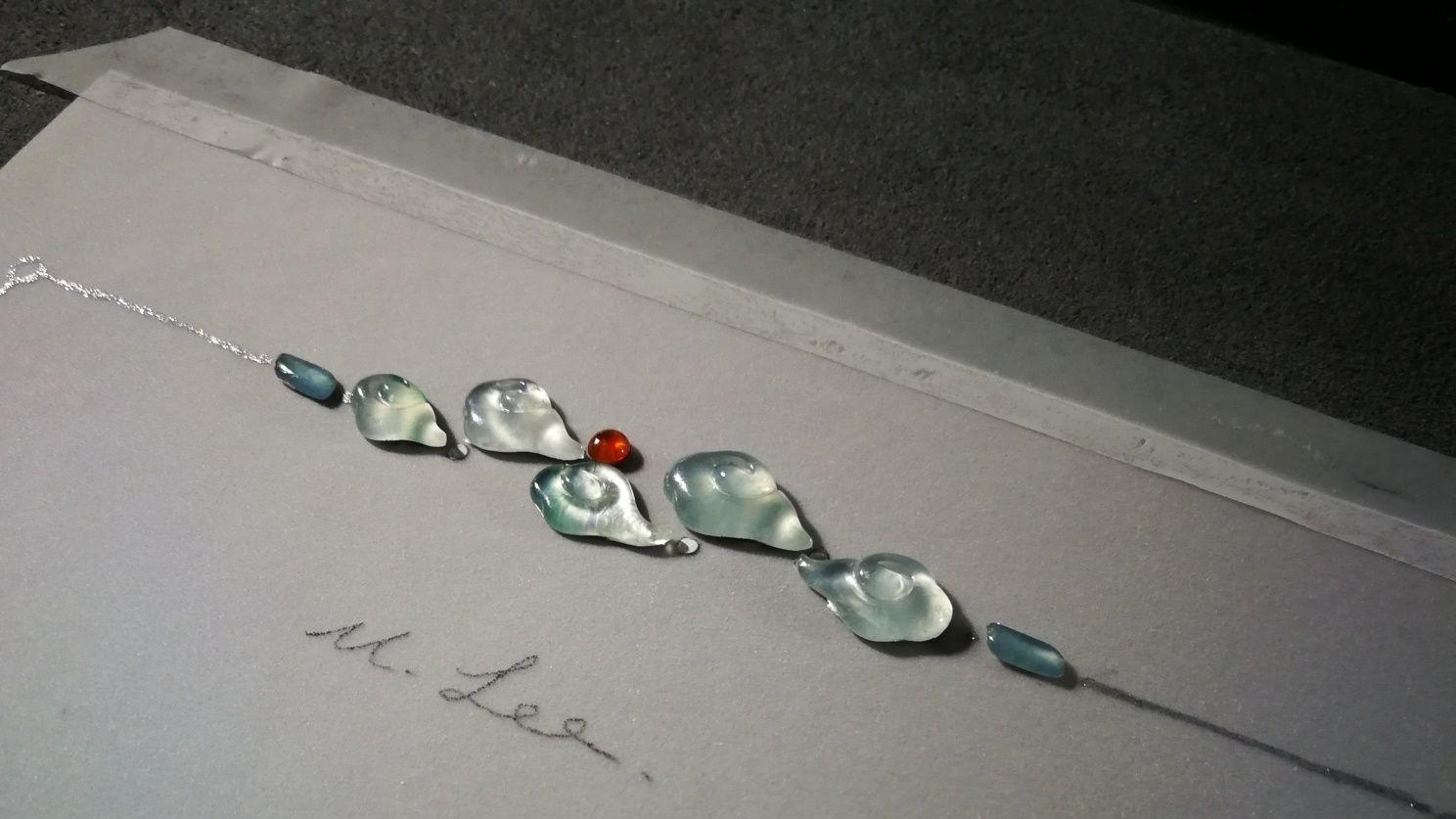 云逸心境，翡翠祥云环绕