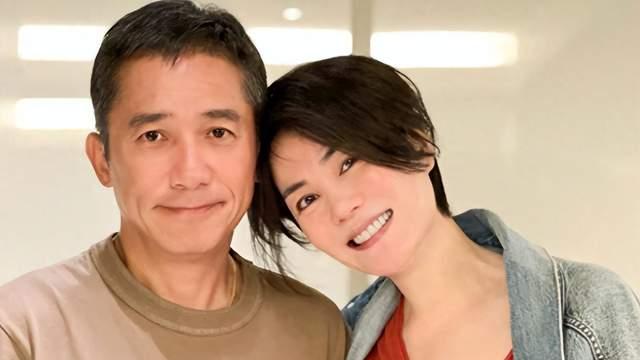 刘嘉玲自曝王菲每次打牌输钱, 都会立马让谢霆锋来付钱, 原因超搞笑