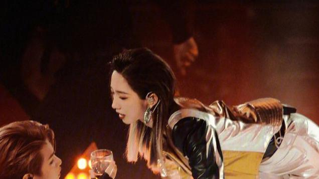 白玉兰|三线女星21年挣了近一个亿！程潇被曝日入20万，孟美岐哭晕在厕所