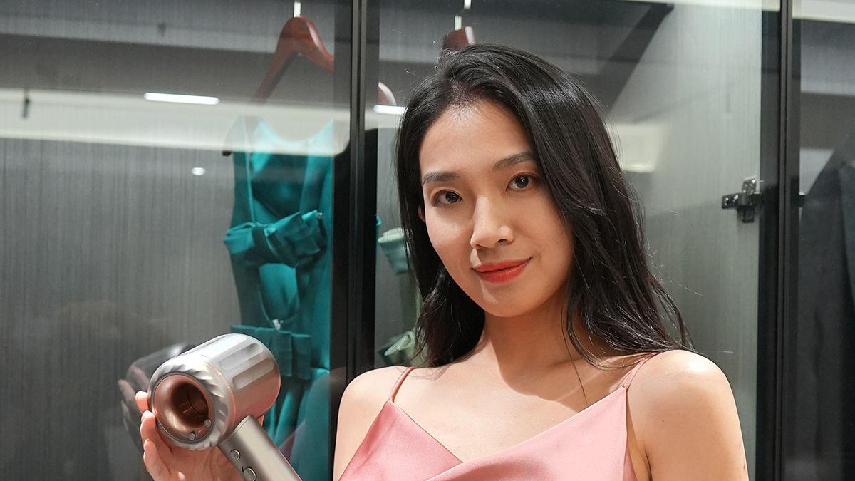 发型 把美发沙龙带回家，轻松DIY出完美发型