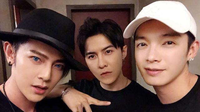 网友私信炎亚纶提及唐禹哲，却被拉黑，什么仇什么怨？