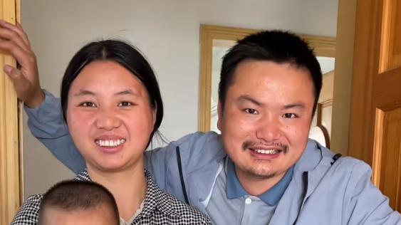 |网红“小春花”疑似怀3胎，牛爱芳态度引众怒，网友怒斥害人害己