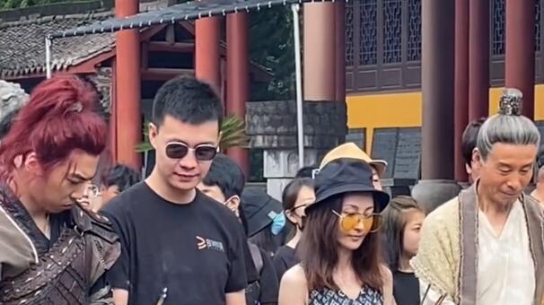 姚笛|曝38岁文章再陷情感风波，和新女友纠葛曝光，网友扒更多蛛丝马迹