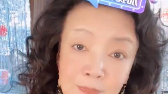 张兰|张兰春节一波三折，护子言论惹争议，麻六记菜品卫生状况堪忧