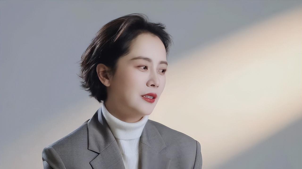 海清|46岁海清“患病现状”曝光，细节让全网揪心：人生下半场，别作了