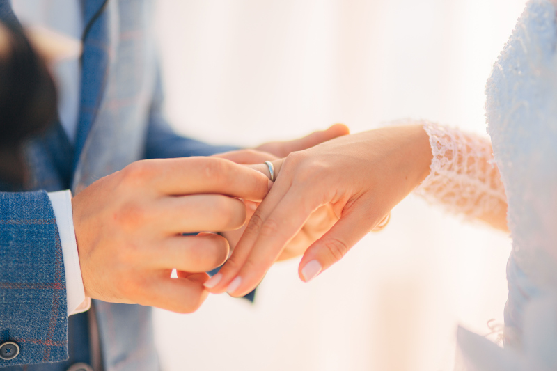 结婚变卦!15万彩礼变20万,彩礼坐地起价是否违法?