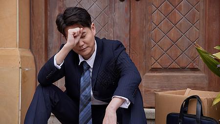 失业的中年人：不管多难，都要努力为家人撑起一片天