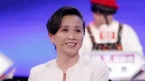 郭兰英|她是《非诚勿扰》孟非的搭档，离开时孟非落泪，现在过得如何？