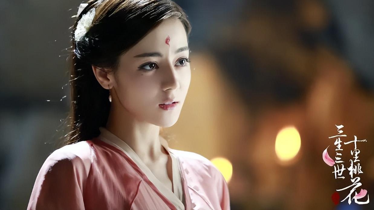 迪丽热巴表妹上节目，颜值高不输热巴，网友断言称：红不了！