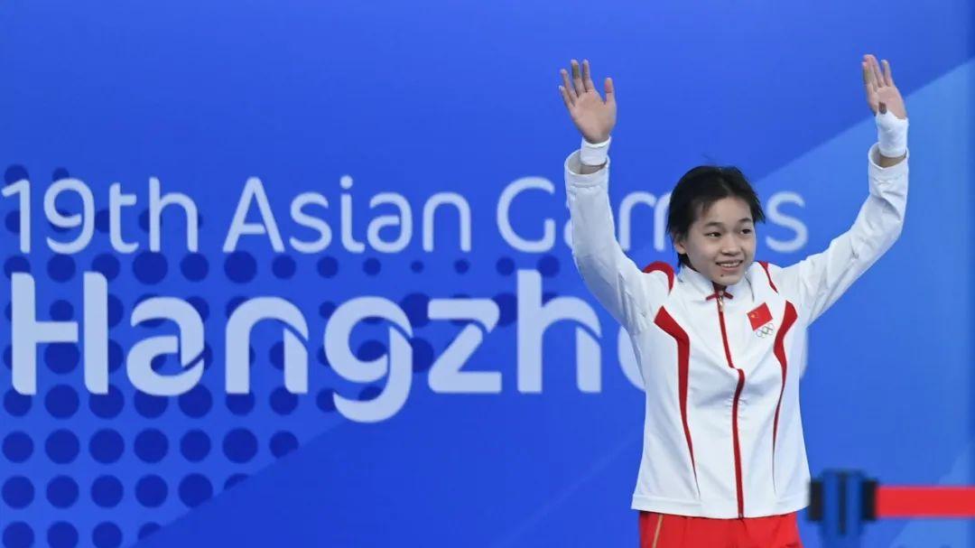 两位大佬力保全红婵，郭晶晶携霍家来助，演艺圈前辈是全红婵铁粉