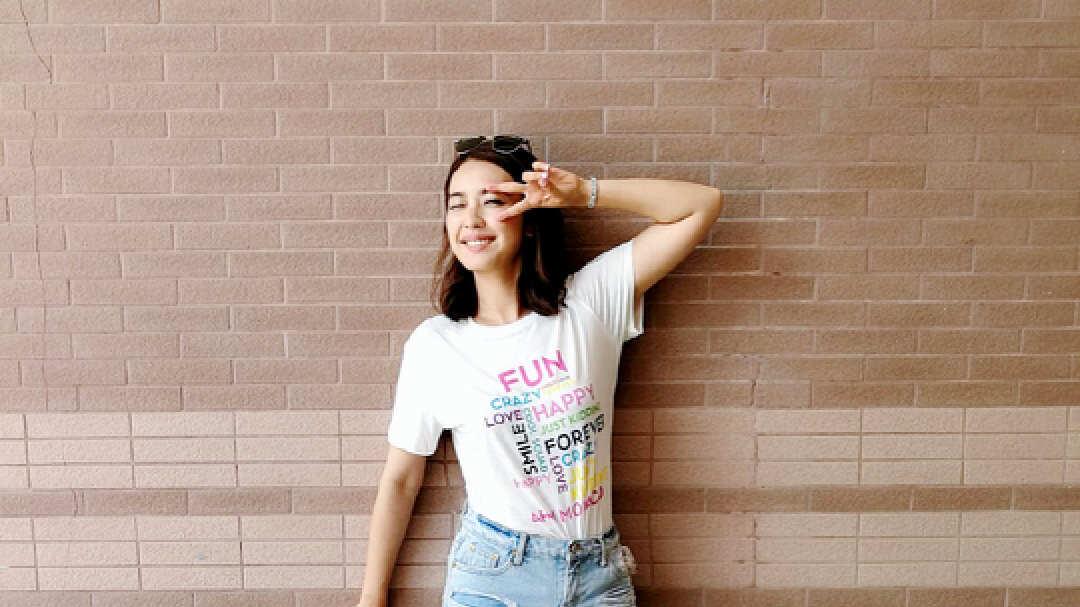 恭喜！TVB前人气港姐被曝回母校任职导师，结婚几年仍无意造人