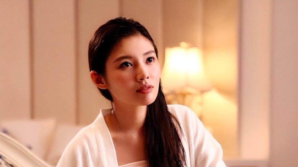 高叶|5位影视剧“大嫂”：邱淑贞又美又欲，高叶风情万种，都身材傲人