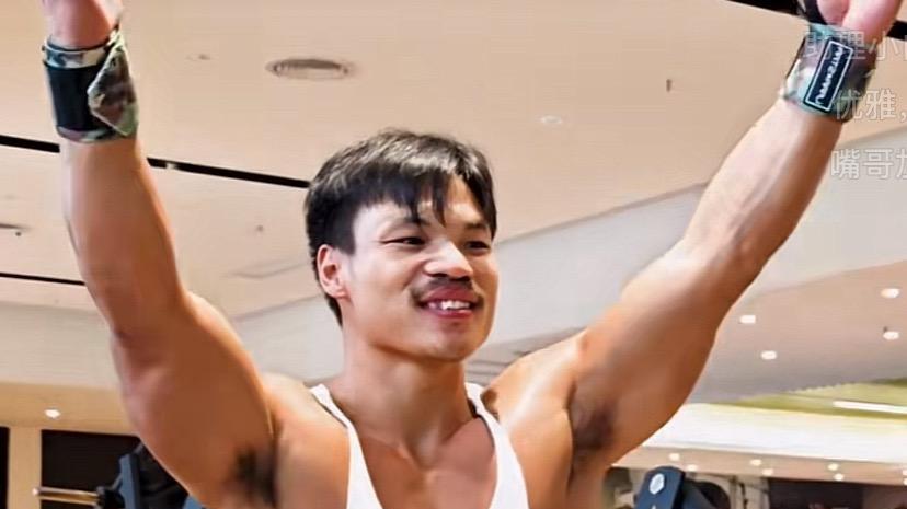 突发！张铭发曝网红嘴哥已经结婚，与乔妹炒CP都是剧本，停止追爱