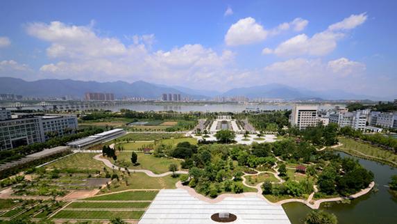 ktv|春招现KTV公主一职，校方回应：已拉黑涉事企业！