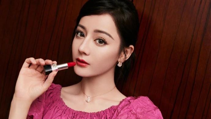 热巴拉黑黄景瑜？