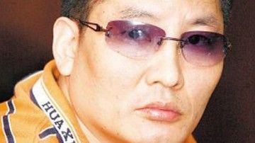 胡鑫宇|第七代导演刘信达：成龙弃养私生女，把胡鑫宇父母请到春晚现场