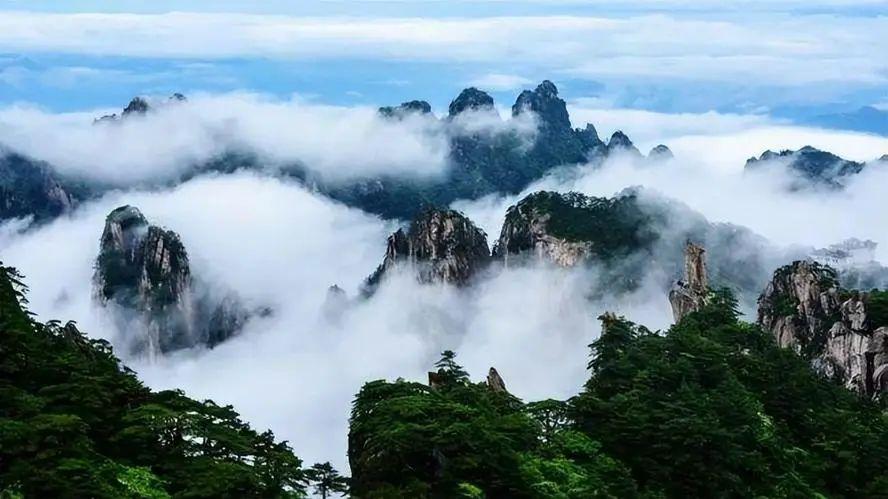 自然风光|中国最美的10大名山，若没去过3个以上，人生就太遗憾了！