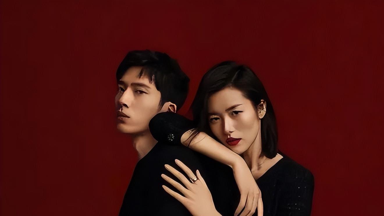 春晚|井柏然刘雯官宣结婚：不公开恋情不秀恩爱，直接结婚燃炸了