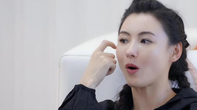 孙东海：正式回应和张柏芝的瓜，5岁小王子露正面照仍遭争议！