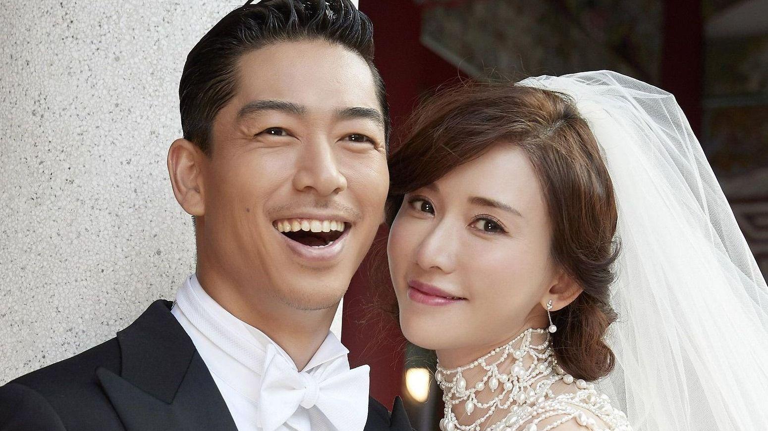 林志玲在日本被偶遇，肤色暗淡浑身肥膘，拎数万包对老公很卑微