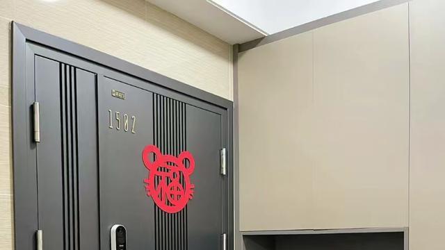 上海夫妇拒绝“过度装修”，把142家装得堪称教科书，太高级了