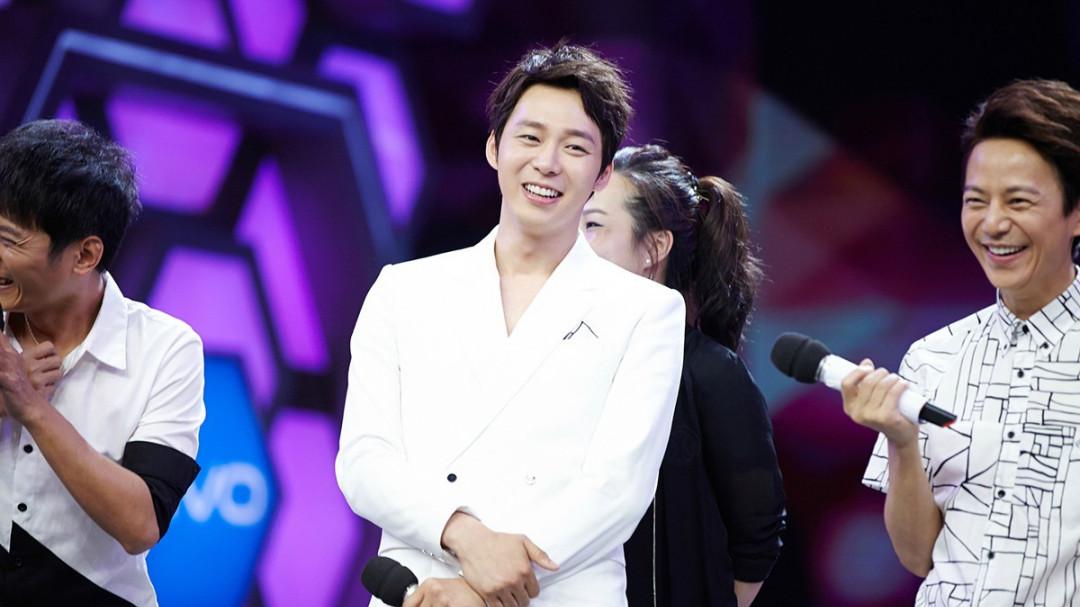 朴有天近况曝光，与企业家女友分手，身材发福网友直呼辣眼睛