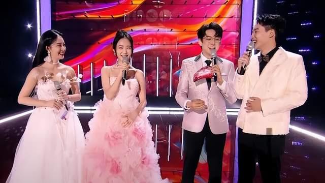 苏有朋林志颖双十一晚会后, 立马邀陈楚生他们出来购物, 理由超好笑