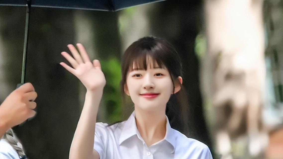 男神|《偷偷藏不住》的故事线，少女暗恋7年终于拿下男神