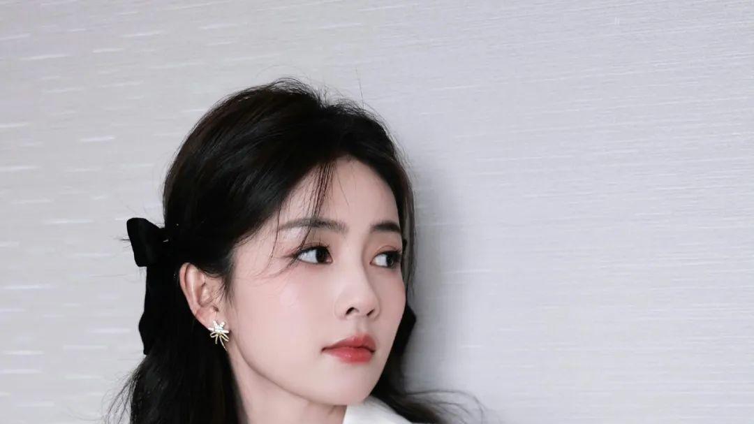 白鹿|沈腾被曝私生子？吴签提前释放？白鹿被平台封杀？