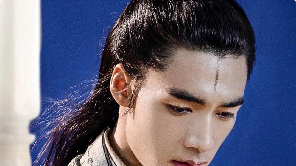 新《射雕》：顶着“发面馒头”的脸却演洪七公，谁的审美出了问题