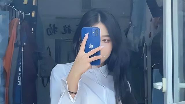 招聘|23岁用苹果手机有问题吗？上海一女大学生遇到奇葩招聘，后续来了