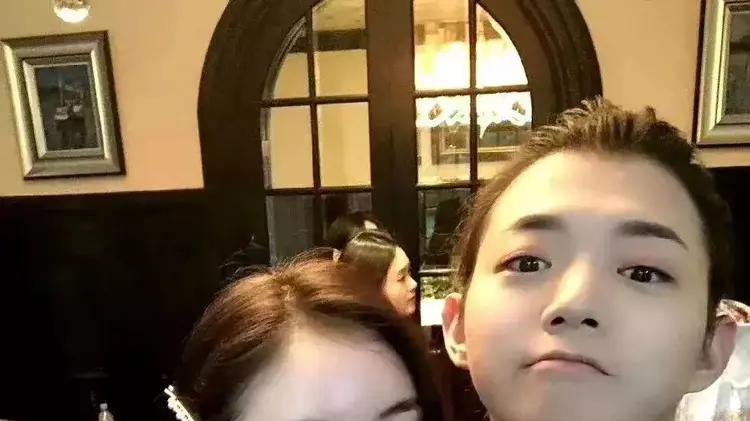 李诞|霍尊洗白大戏！章泽天拼三胎？蔡依林被抓？瞿颖私生子曝光？