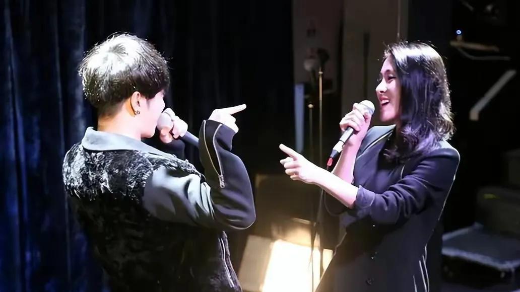 华晨宇|曝华晨宇拒娶张碧晨3原因：女方没逼婚，害怕幸福，早婚影响事业