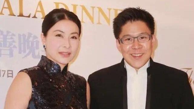 李佳芯|郭晶晶才是“东方美”典范，穿旗袍温婉大气，贵妇气质刻在骨子里