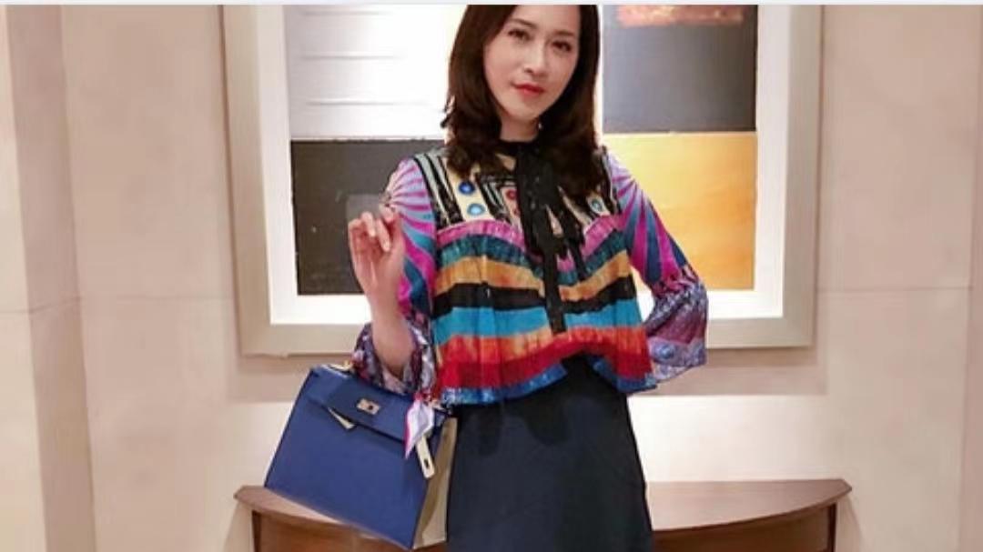 结婚20周年！港知名女星再嫁富商成幸福人妻，更对继子视为己出