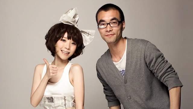 恭喜！知名女星官宣怀孕，怀孕依然纤细美丽，出道多年依旧低调