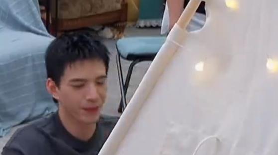 卧槽！他也有孩子了！