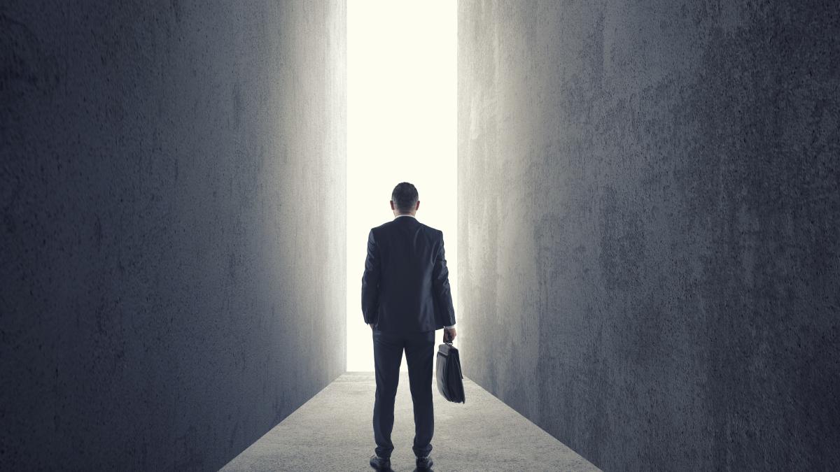 刘强东|刘强东突然回国，给了马云很大的压力？