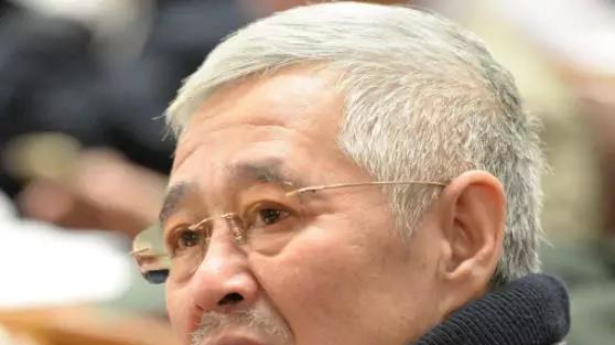 柳岩|“春晚大户”耍大牌，“贪财”遭到封杀，沦为路人无人识